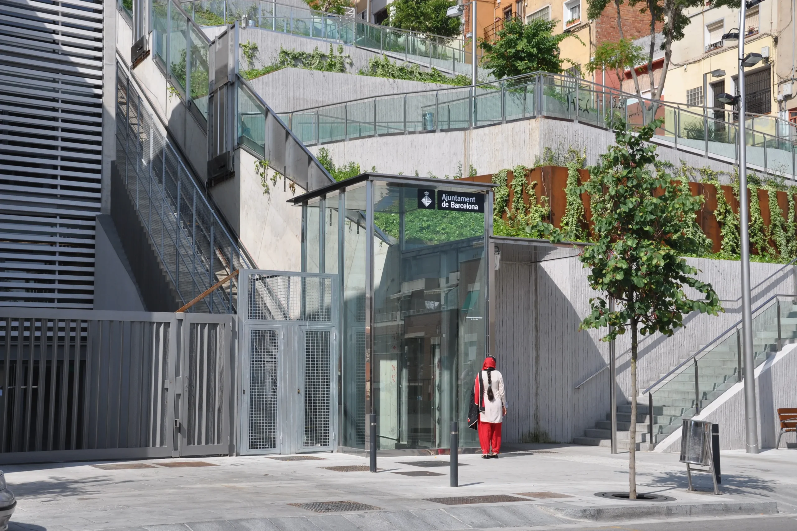 Projecte d’arranjament i implantació d’ascensor inclinat al carrer Alguer